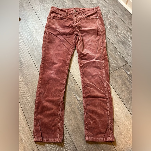 Anthropologie Pants - Anthropologie Pilcro Slim Boyfriend Crop Corduroy Pants 27
